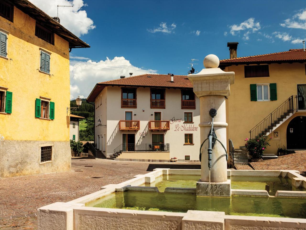 Hotel Garni Le Maddalene Coredo Exterior foto